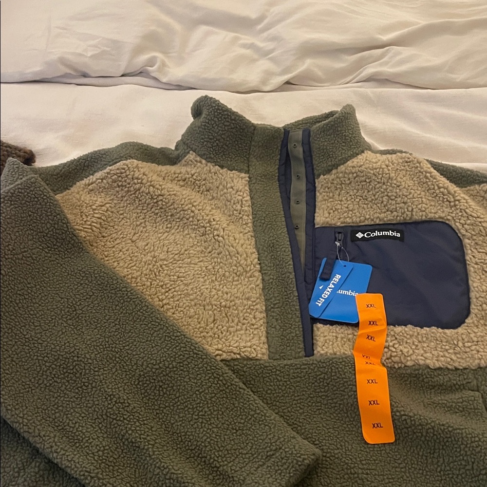 Columbia Olive and Beige Fleece Jacket